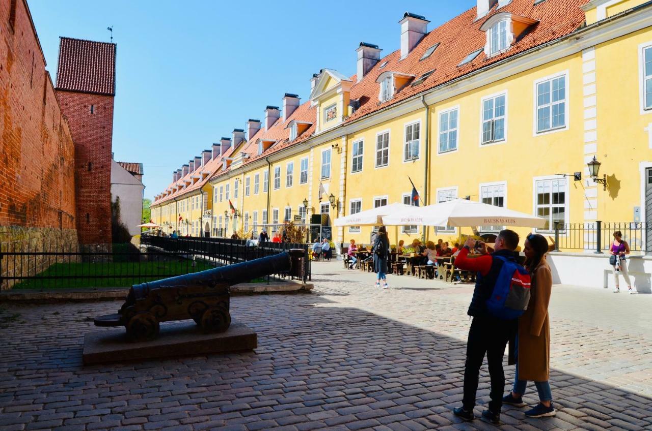 Jacob'S Barracks Apartment In Old Town Riga Ngoại thất bức ảnh